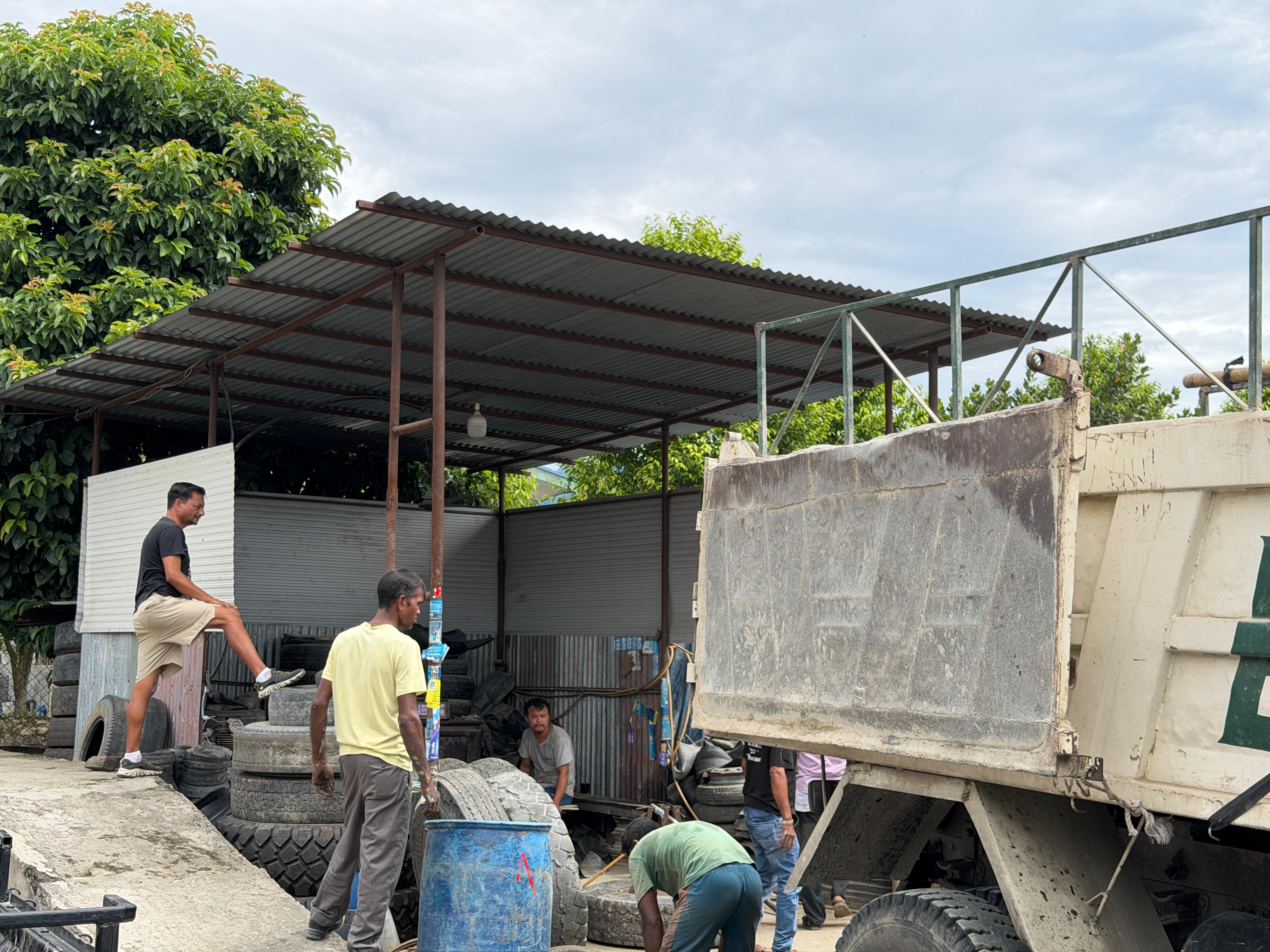 Heavy vehicle workshop service